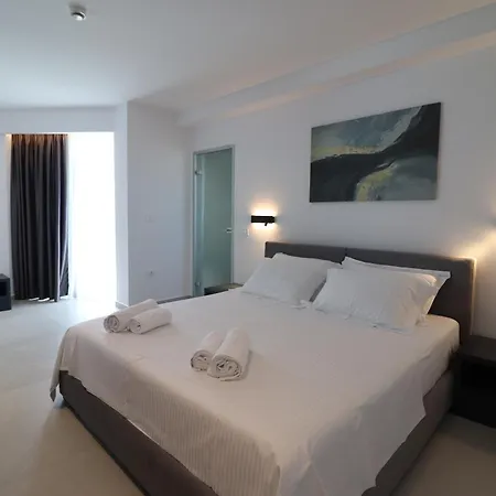 Adele 4* Ksamil