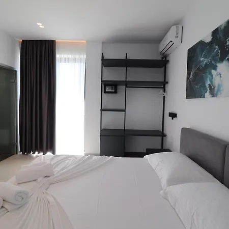 Hotel Adele