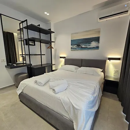 Adele Hotel Ksamil