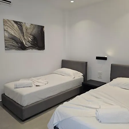 Adele Hotel 4*